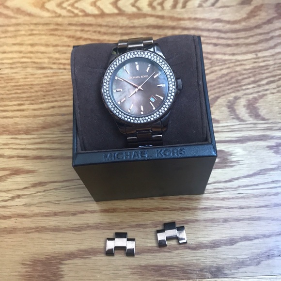 ❗️❗️MICHAEL KORS WATCH❗️❗️ - Picture 4 of 5